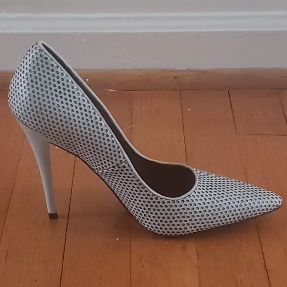 Greyish Black Lamb Heels - Picture 10 of 11